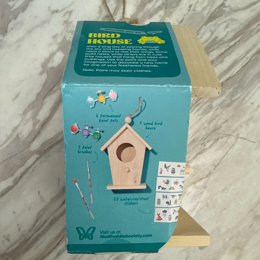 Wooden Birdhouse Kit